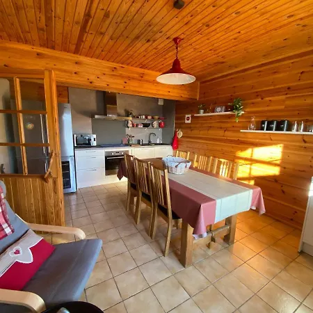 Des Ours Apartament Osséja