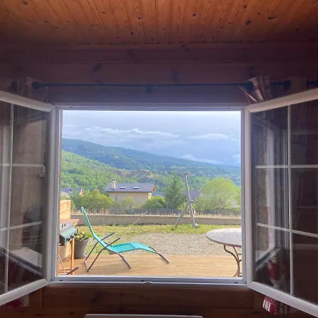 Des Ours Apartament *